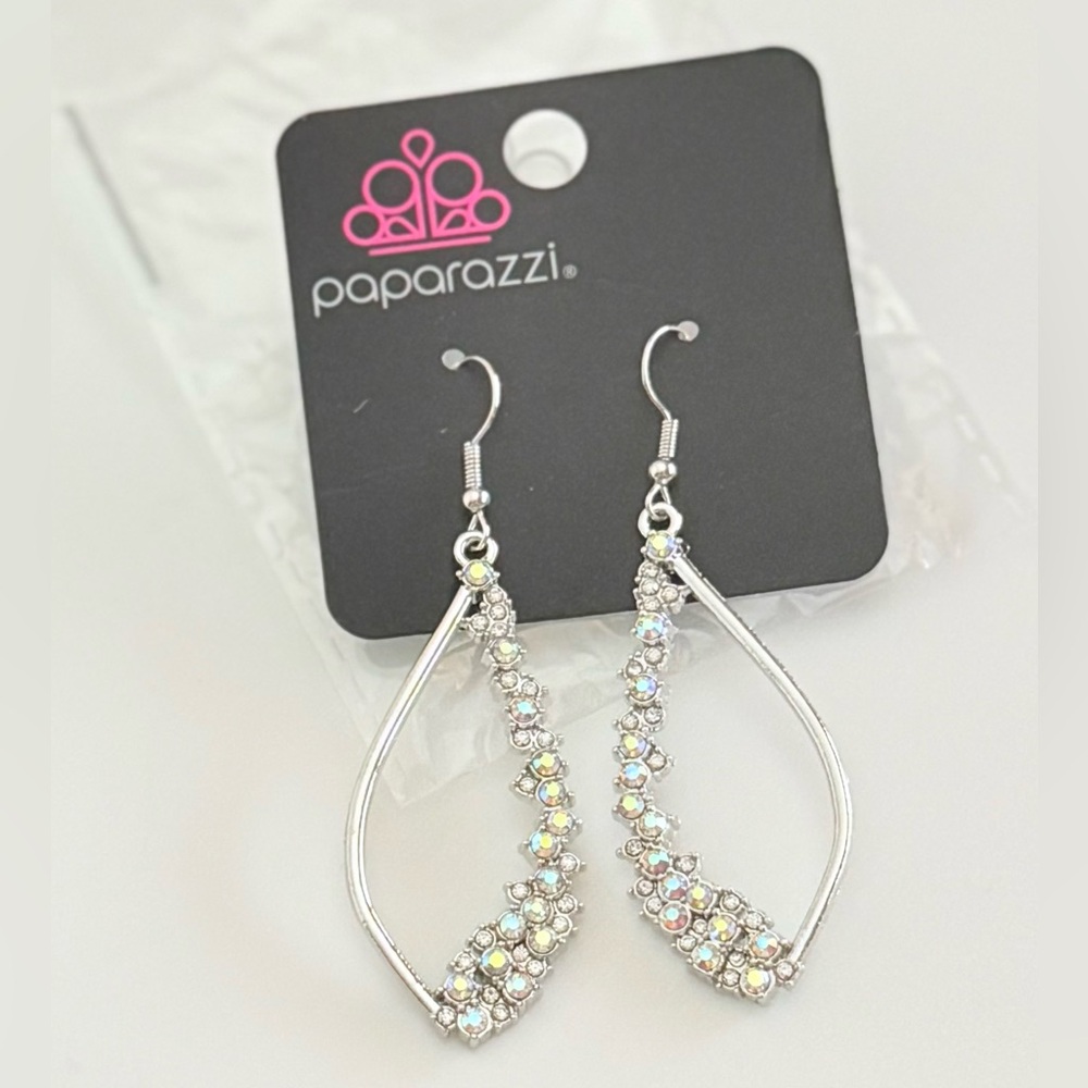Paparazzi Silver/Iridescent Earrings